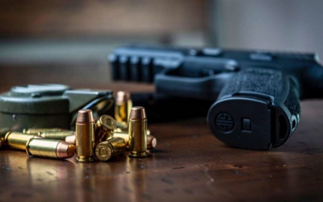 Адвокат по 263 ККУ Ужгород — професійний захист у справах незаконної зброї